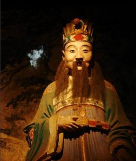 成济协助司马昭弑君，为何最后被诛灭三族？