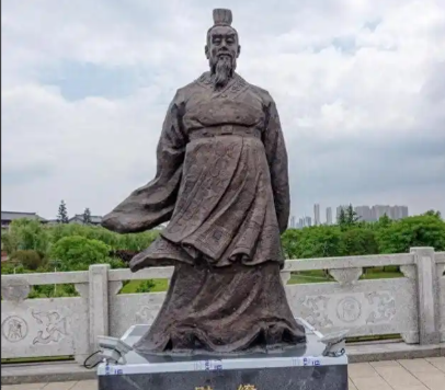法度为纲，谋略为刃：尉缭献策定乾坤，奖罚铁律铸秦统